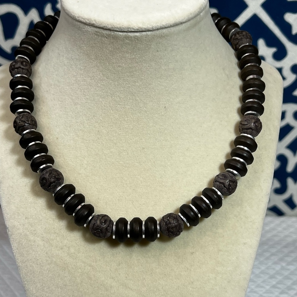 Handcrafted Bog Oak Bead Dark Gray-Toned Wood Beaded - Picture 5 of 6